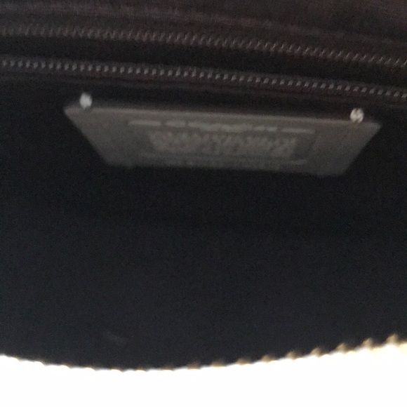 NWT Coach Authentic Leather Shoulder Bag - Picture 8 of 10